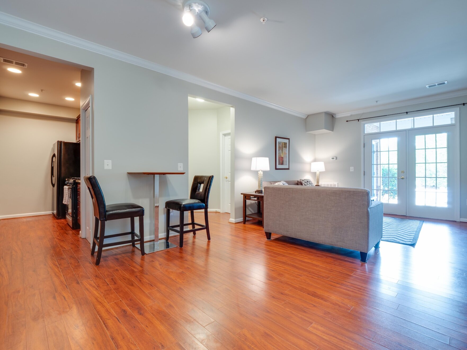Real Estate Photography In Ashburn Belmont Country Club Condo — Fire