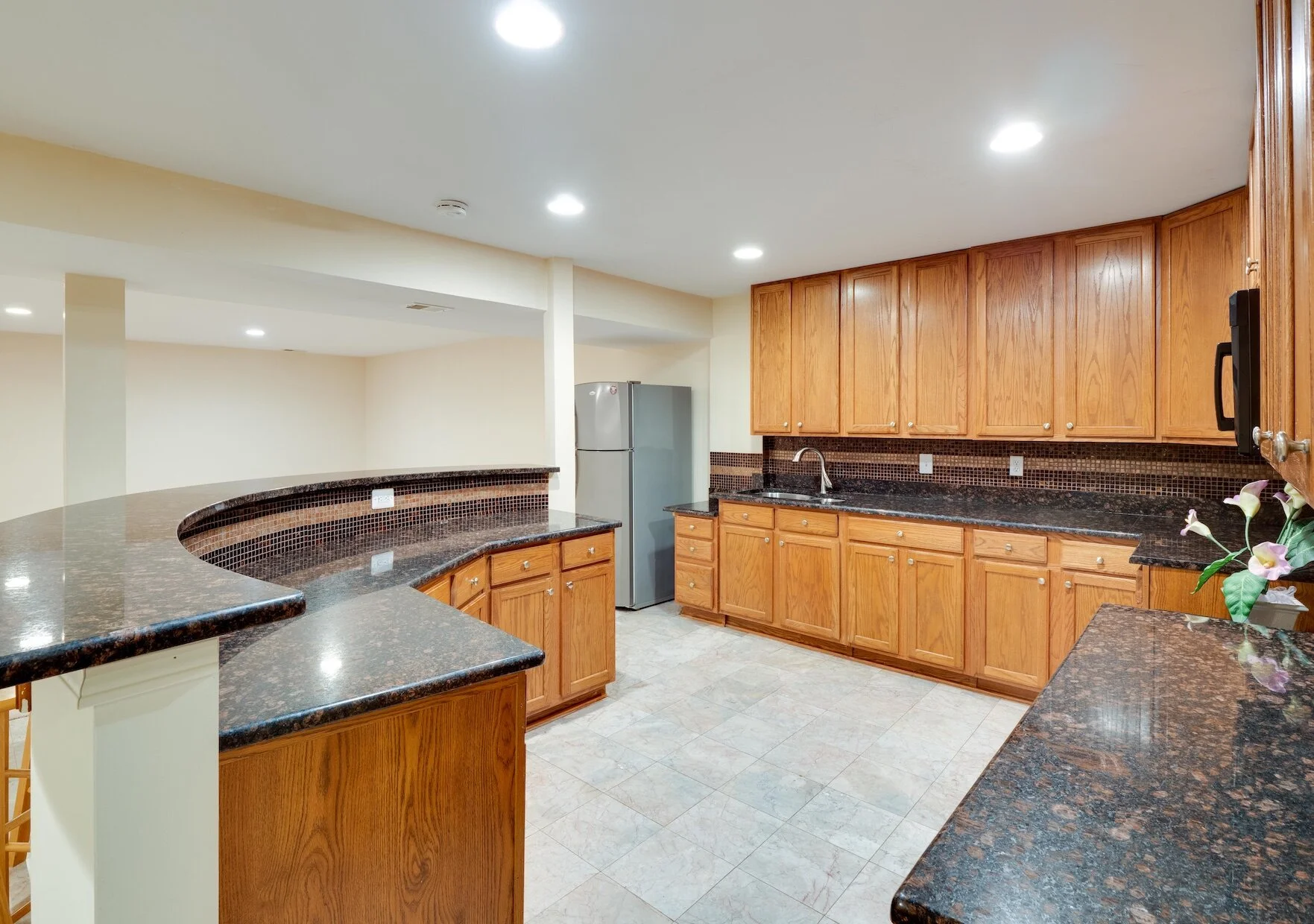 35 - Lower Kitchen.jpg