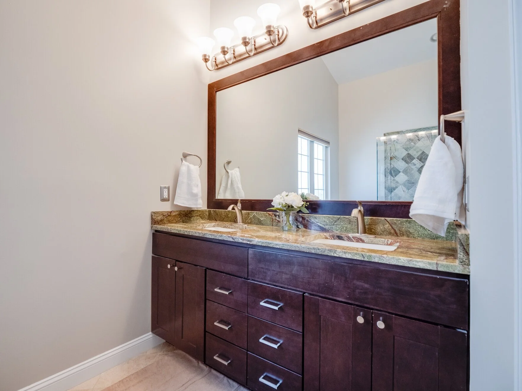 Master Bath 4.jpg