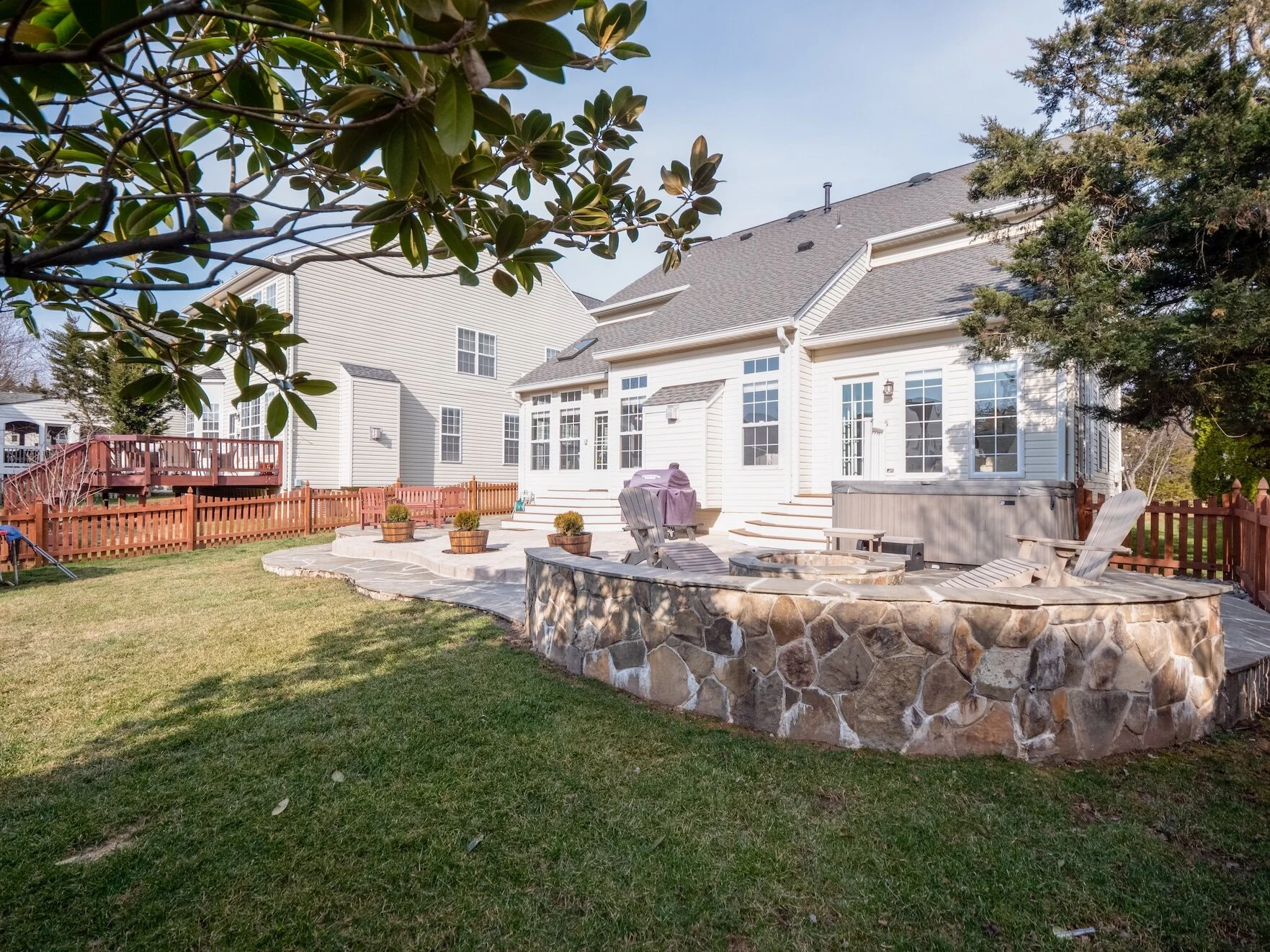 Backyard 3.jpg