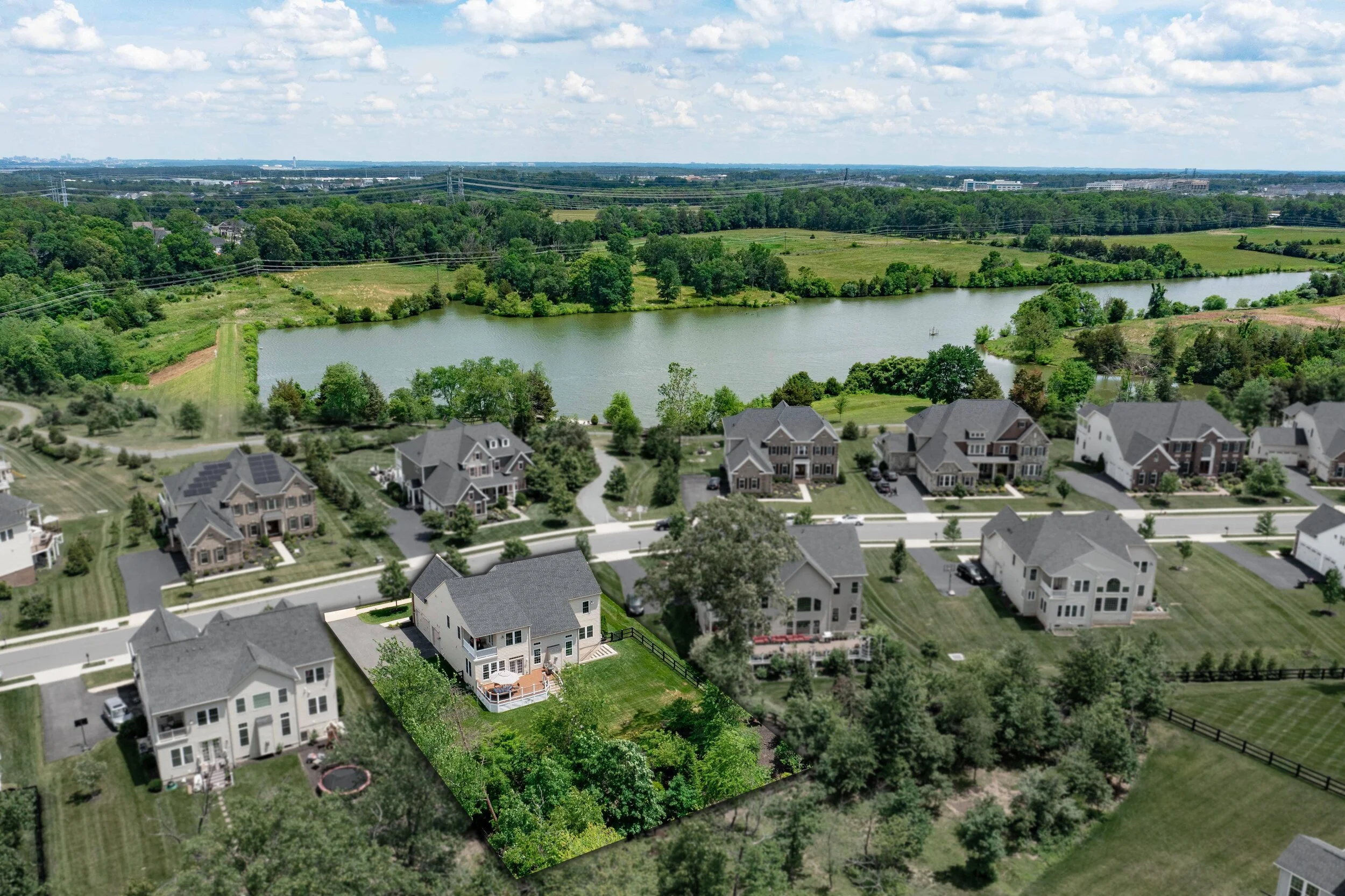 59 - Lake Location.jpg