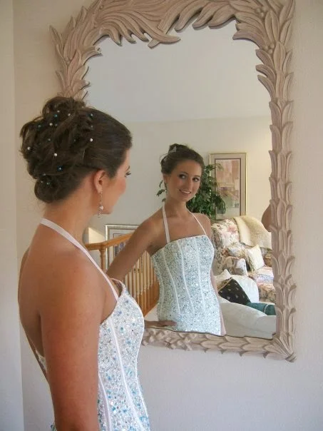 Smile for self-confidence?