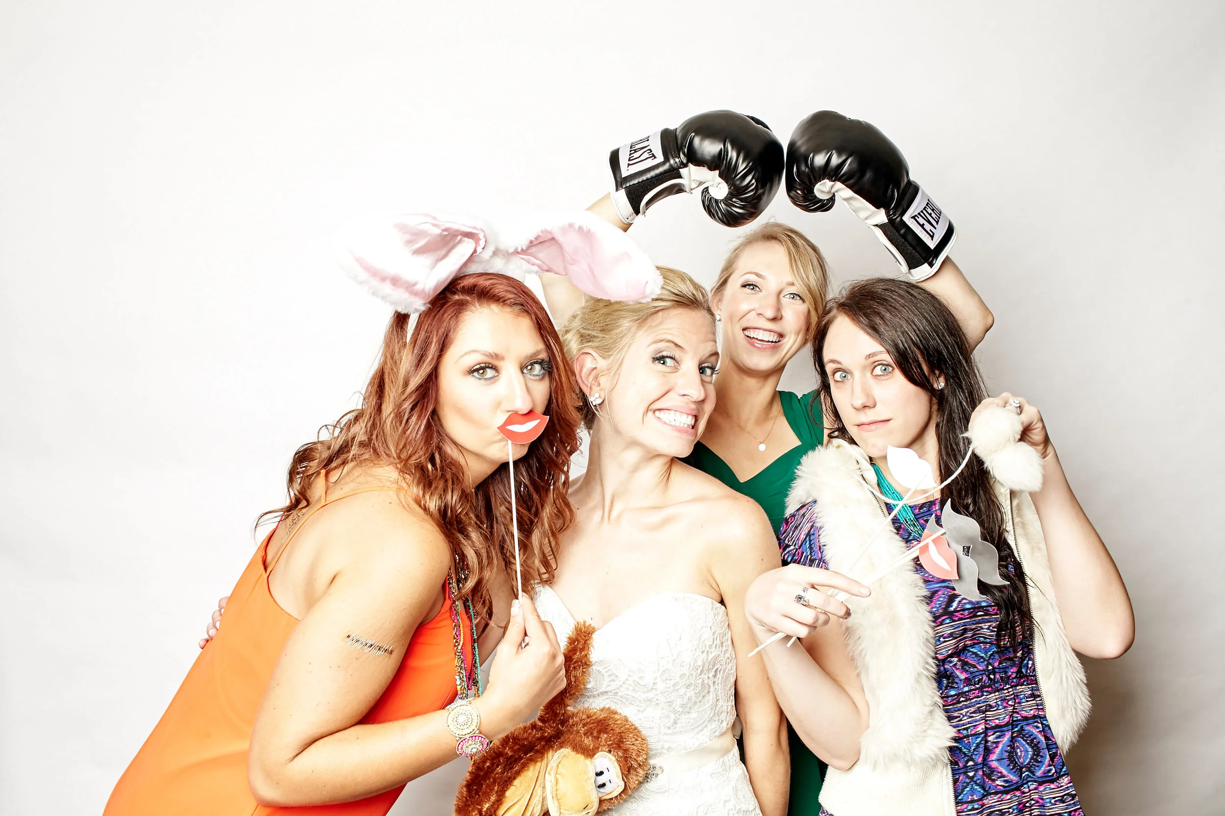 150620-nickamanda-photobooth-259.jpg