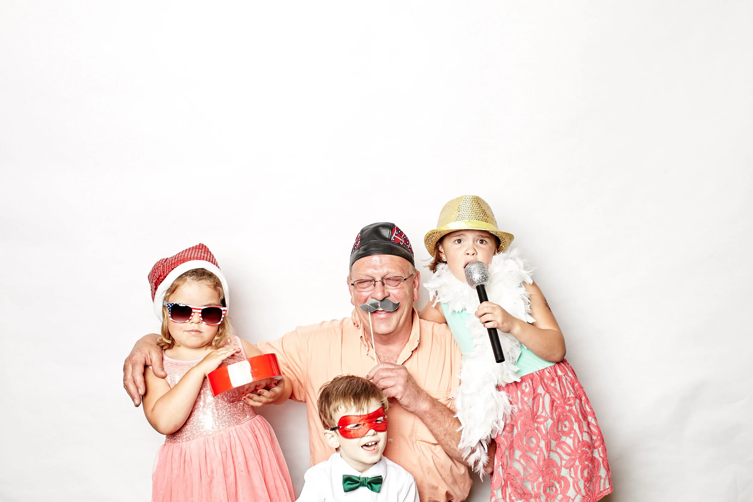 150620-nickamanda-photobooth-074.jpg