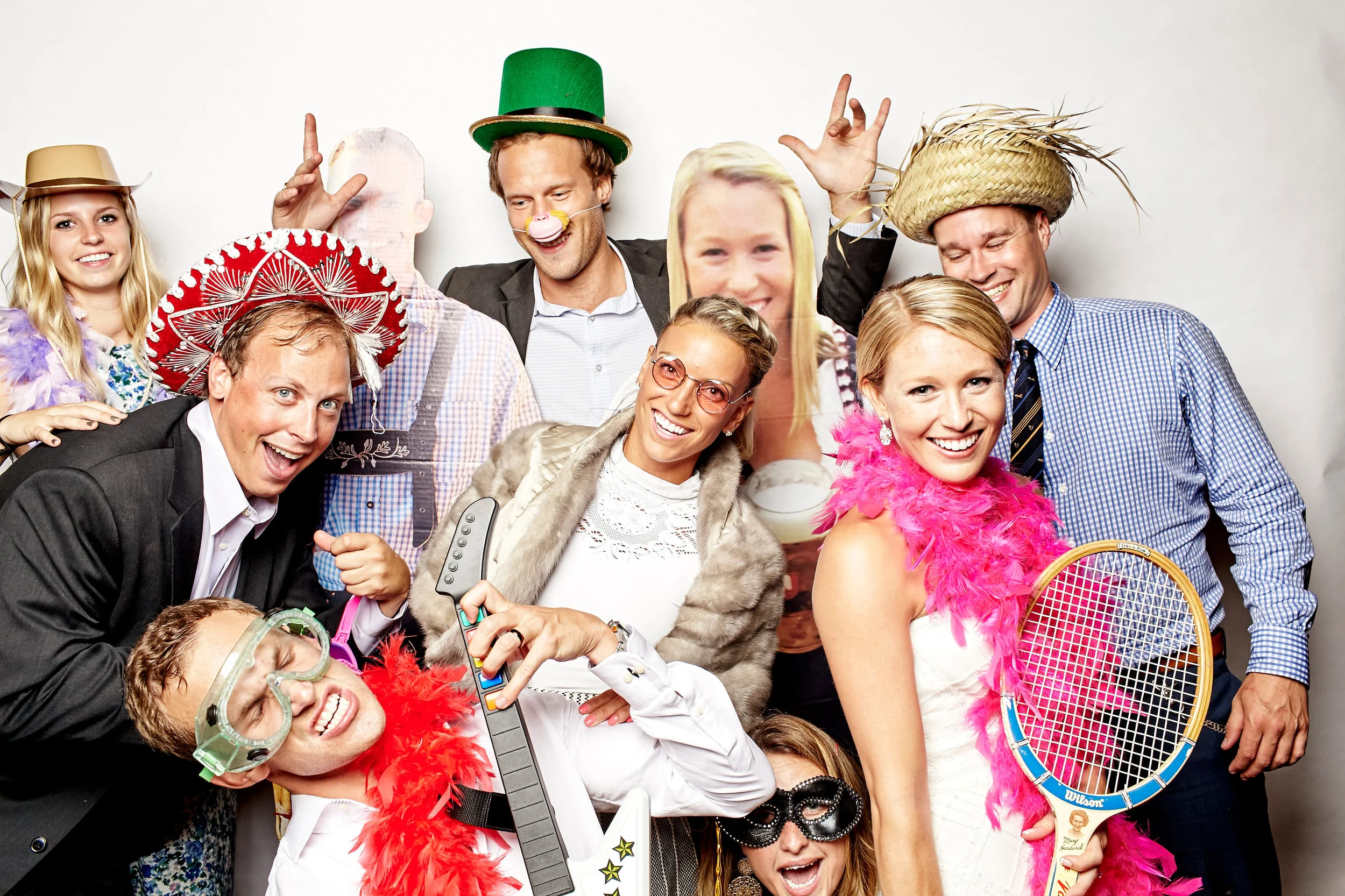 150725-kevinabby-photobooth-178.jpg