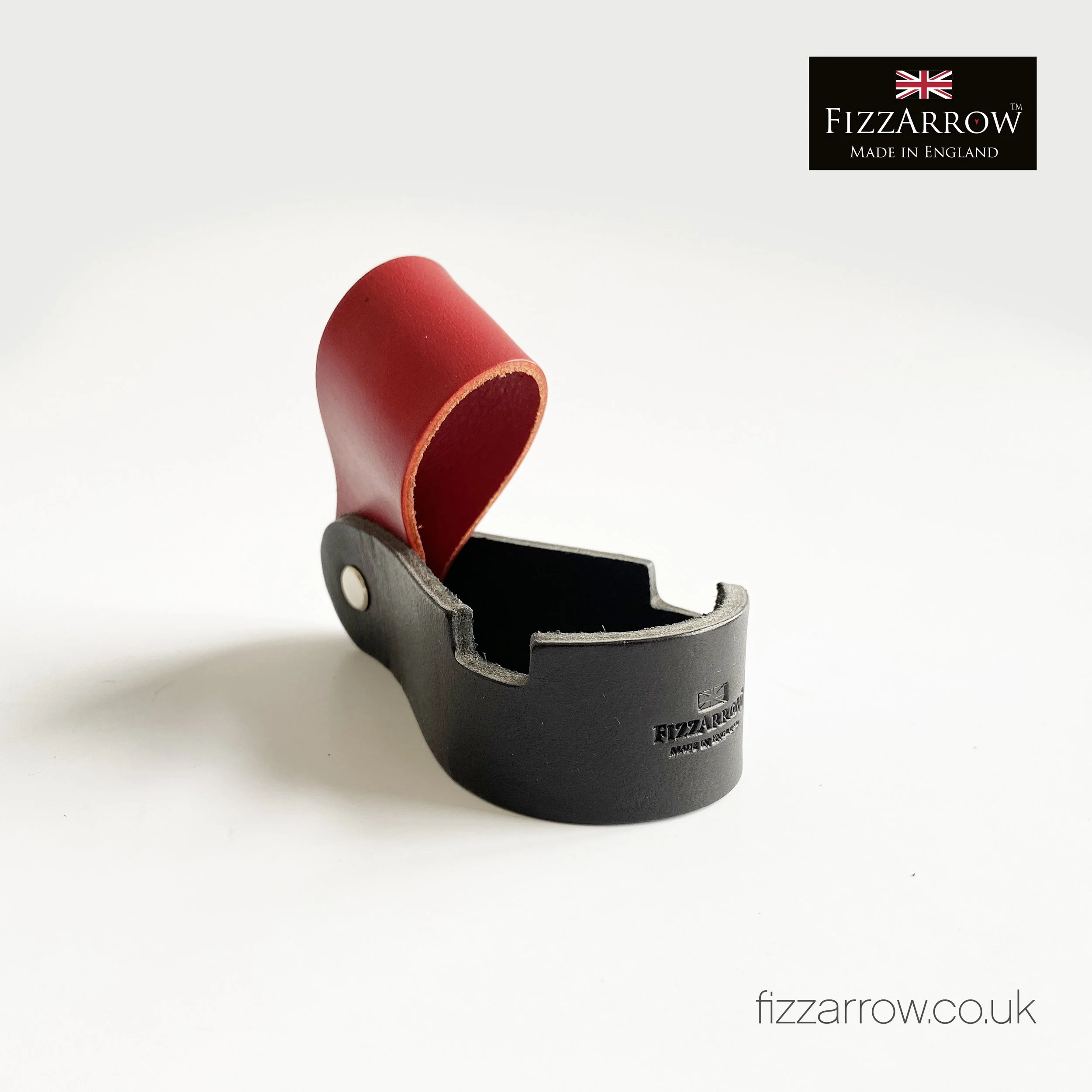 Fizzarrow Phone stand Red & Black.jpg