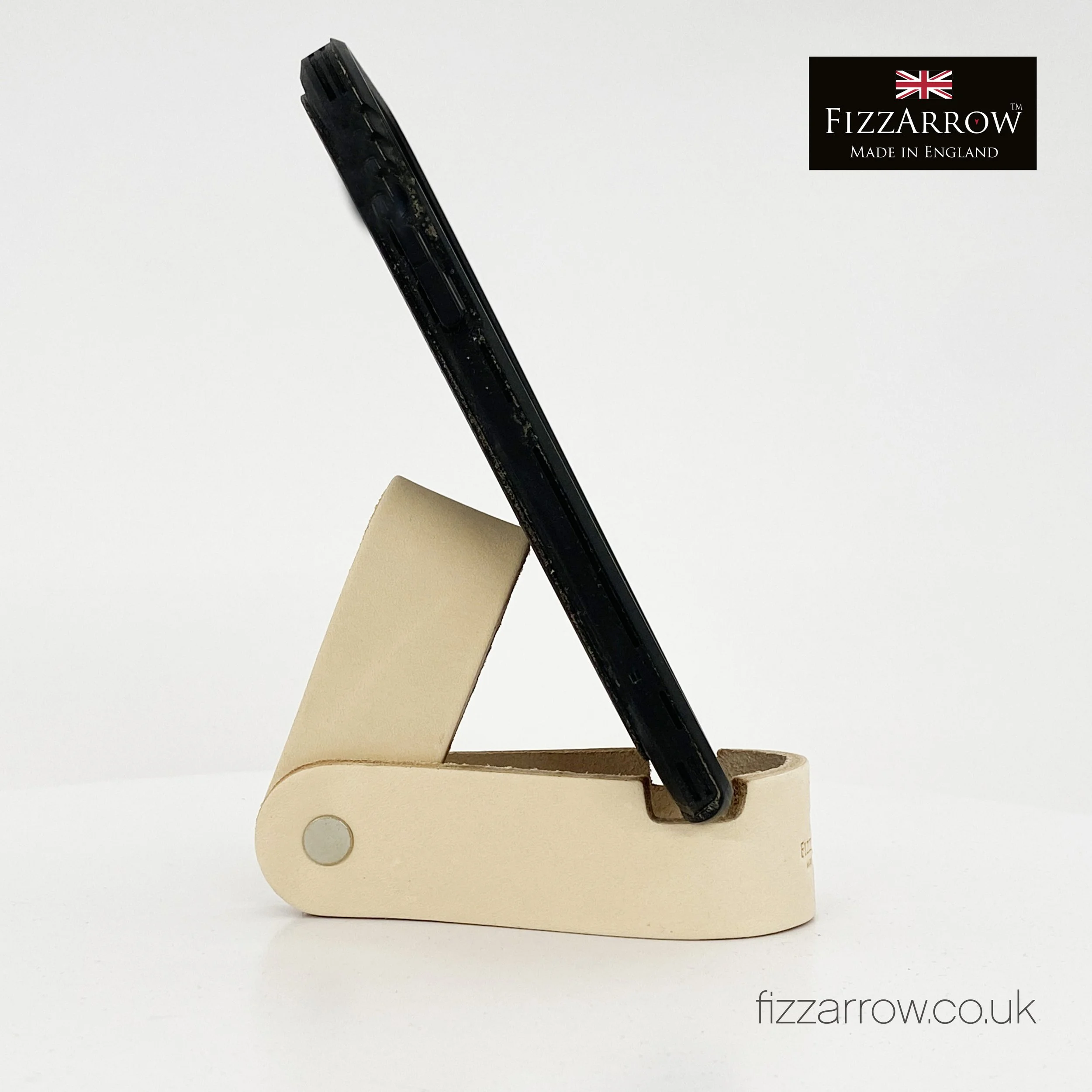 Fizzarrow Phone portriat.jpg