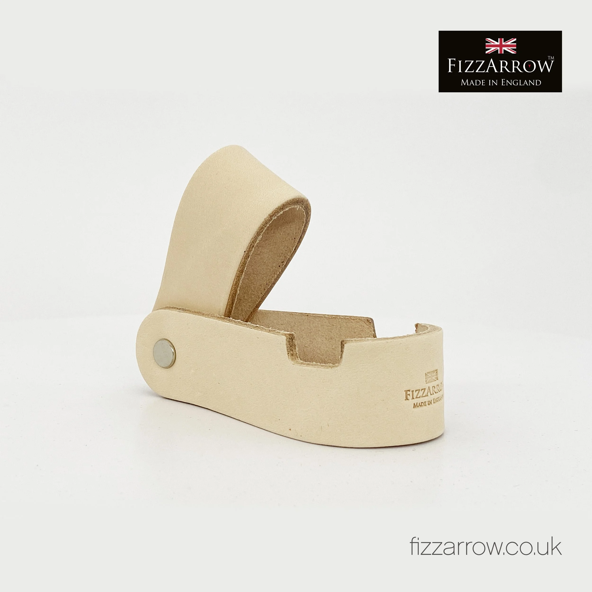 Fizzarrow Phone stand Natural.jpg