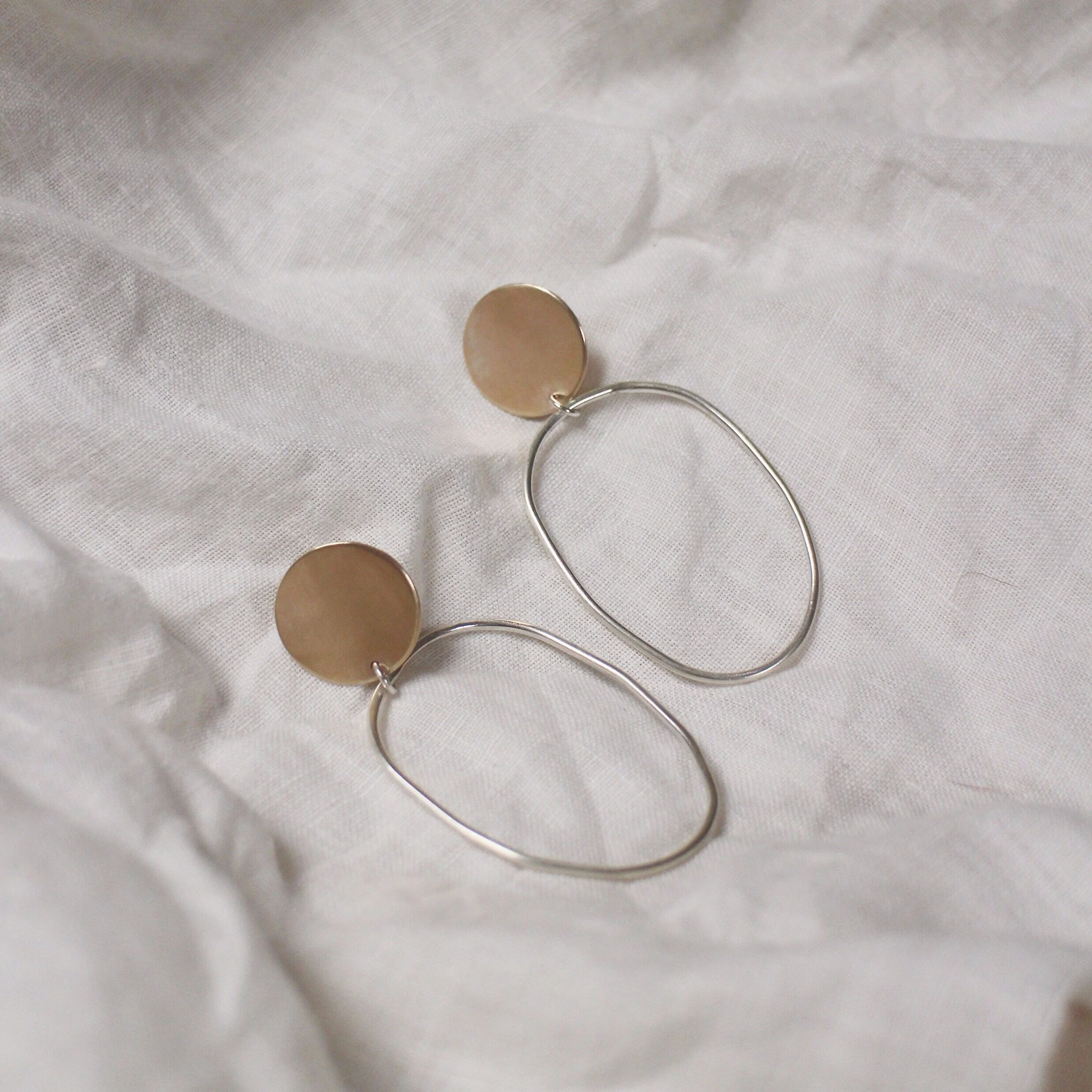 22E123E9-EF78-4235-9FEC-0A5023A882D0