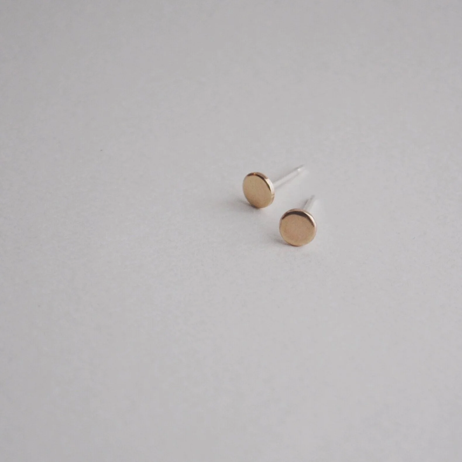 FC0E3456-0293-4E9D-940F-563304032576