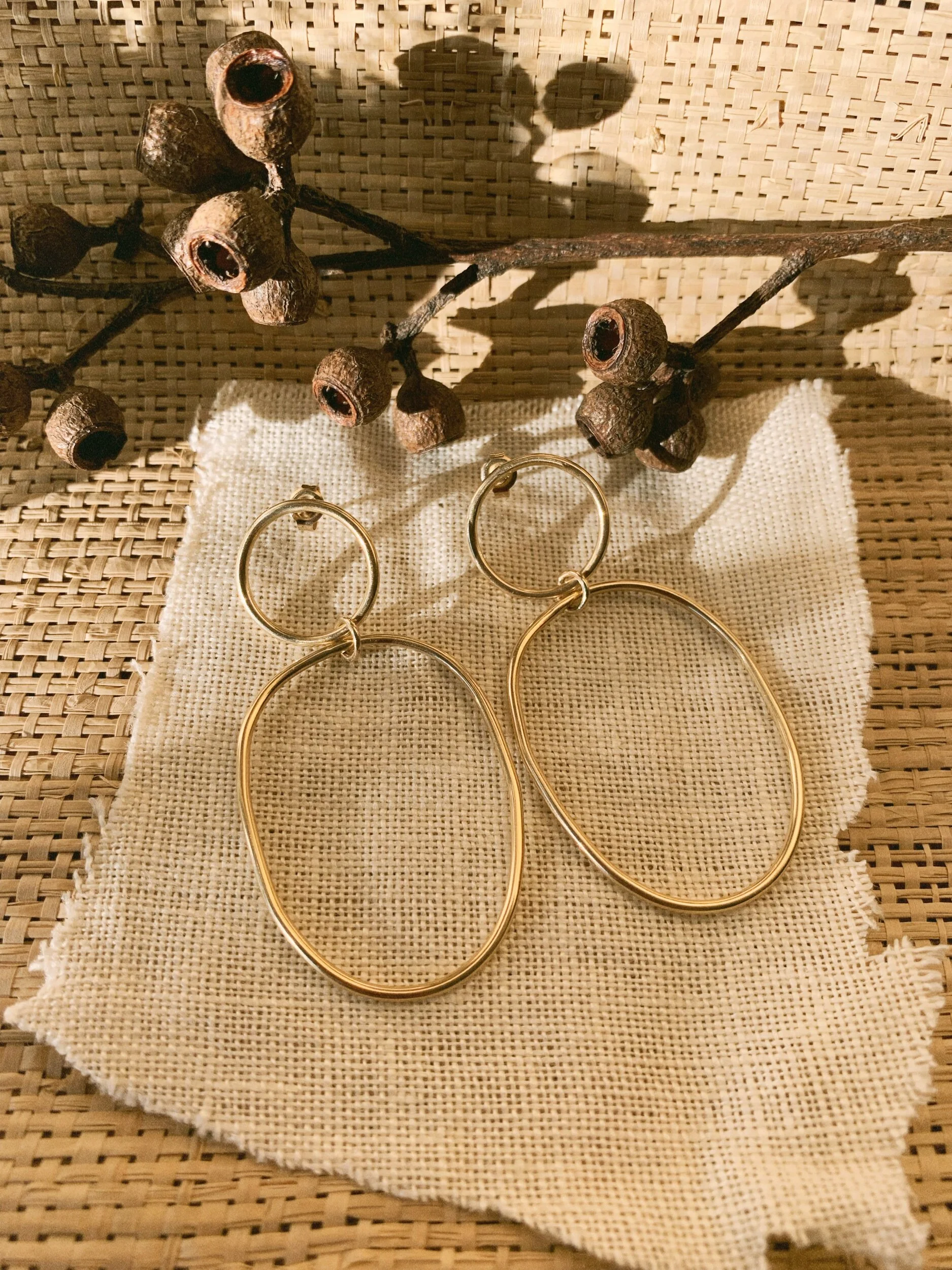 25D530DD-2014-448D-9006-67EFA27578F4