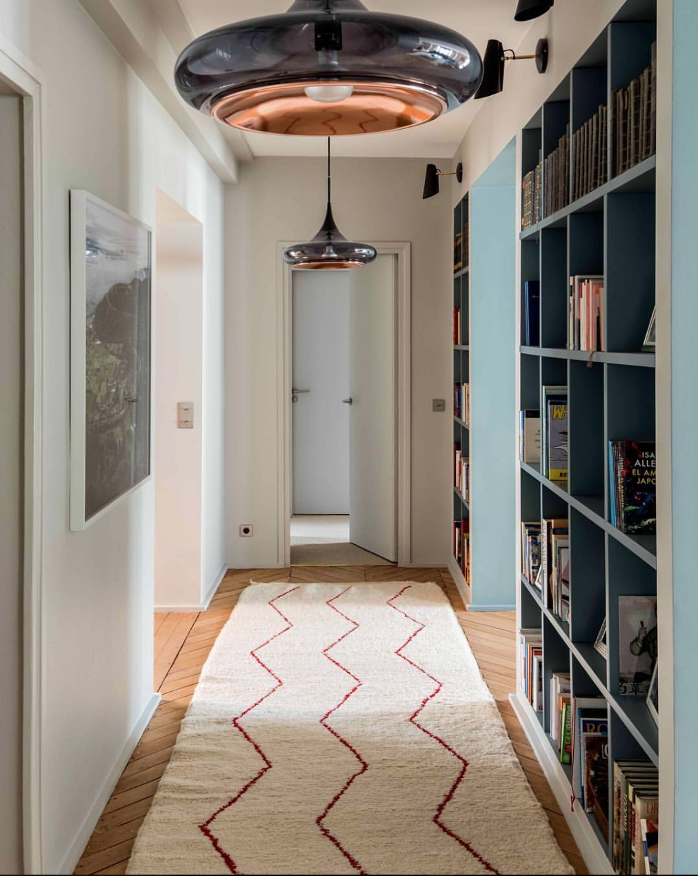 Tapis Beniouarain de couloir de 6,6 mètres -Paris XVI