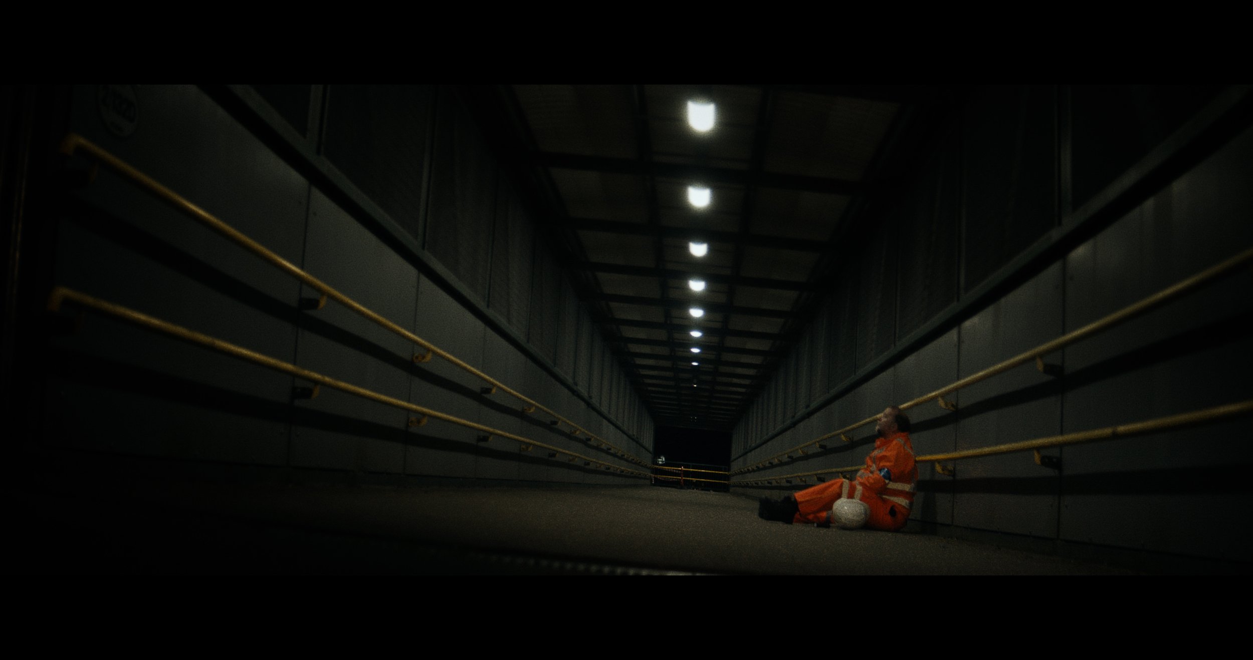 NETWORK RAIL - Fatality Management V02DC GRADE & MIX_1.00_00_19_19.Still005.jpg