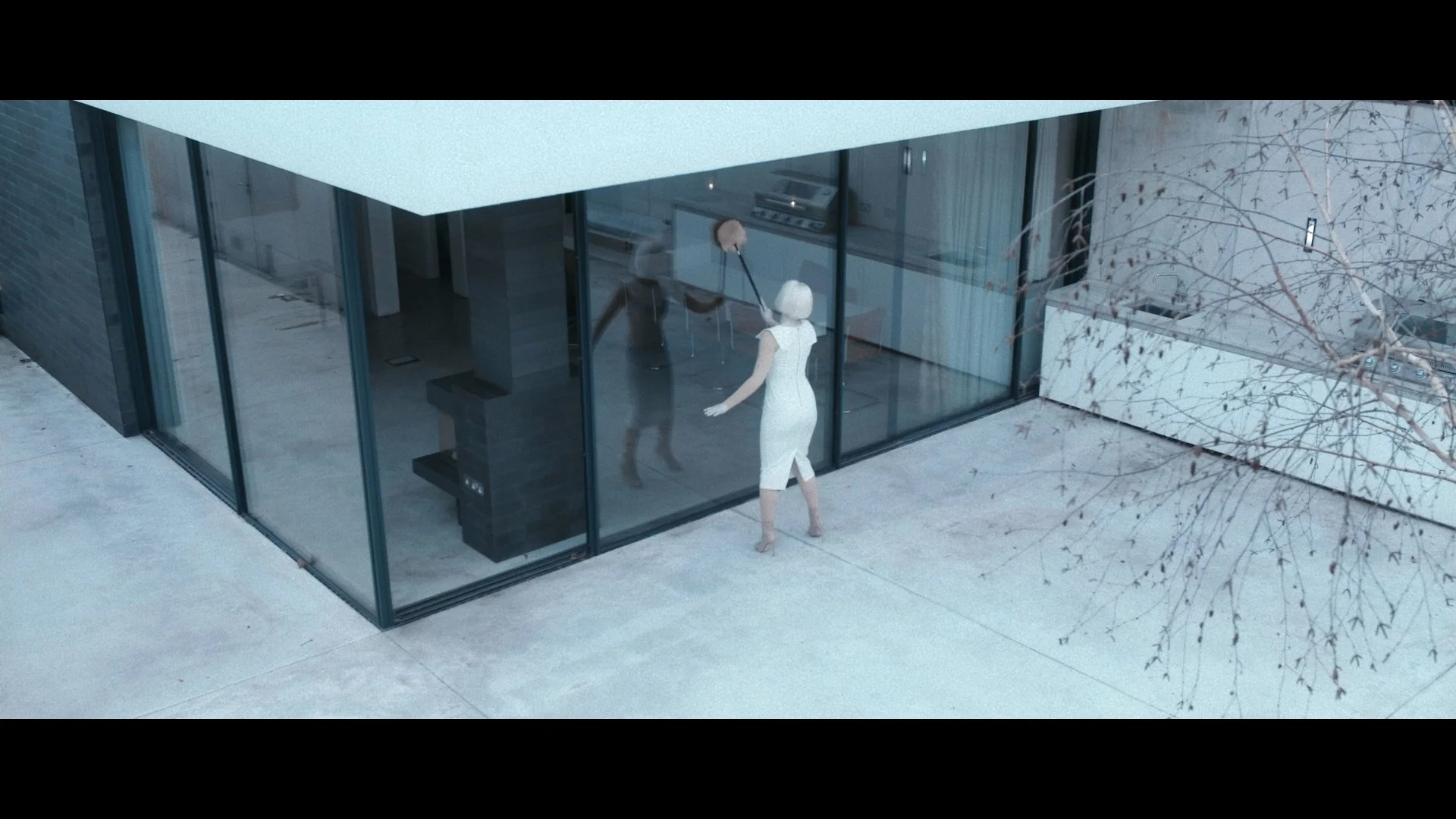 Josh Hoyer & Soul Colossal - NATURAL (music video).00_01_03_18.Still021.jpg