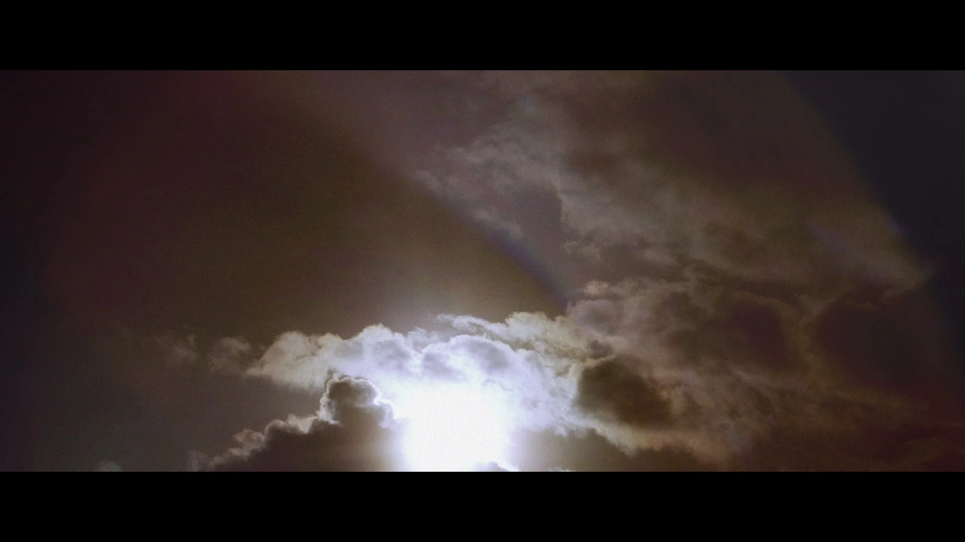 LOMEA_SUNWAKE.00_03_48_19.Still083.jpg