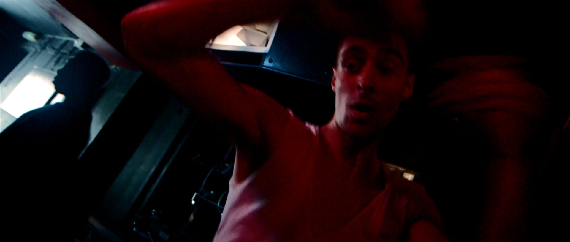 BZZZ - Can't Stop Running.00_01_07_12.Still036.jpg