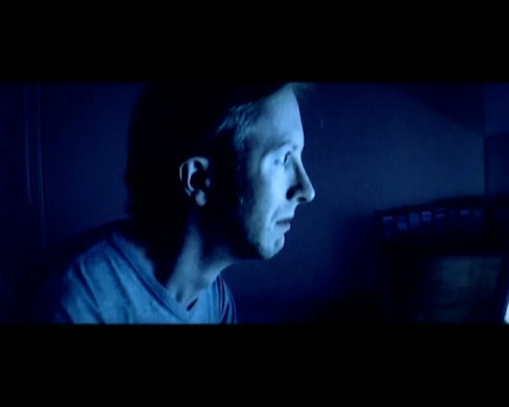 Sweet Sorrow - Sequence 4x3.00_05_36_12.Still061.jpg