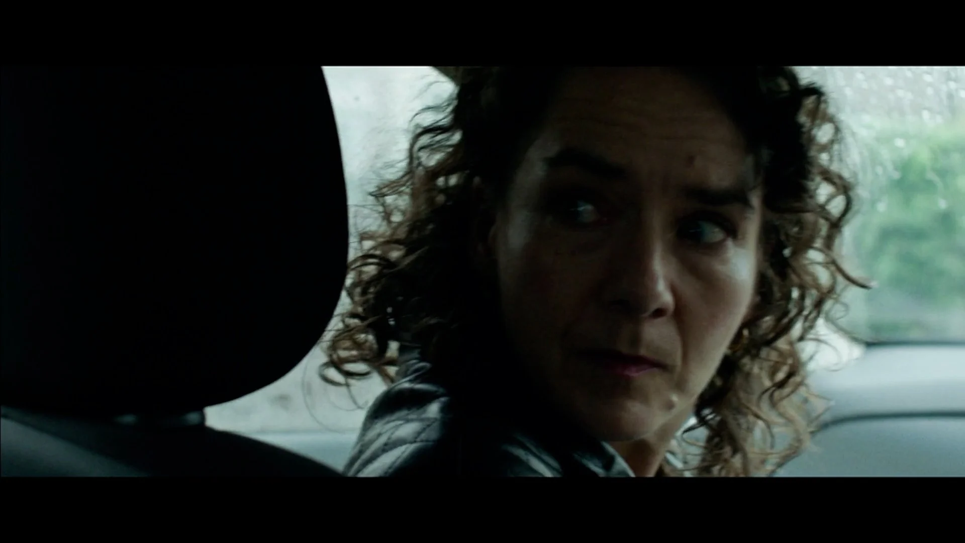 jack_rose_-_chasing_cars_(music_video) (1080p).00_02_53_05.Still032.jpg