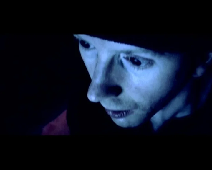 Sweet Sorrow - Sequence 4x3.00_10_55_19.Still118.jpg