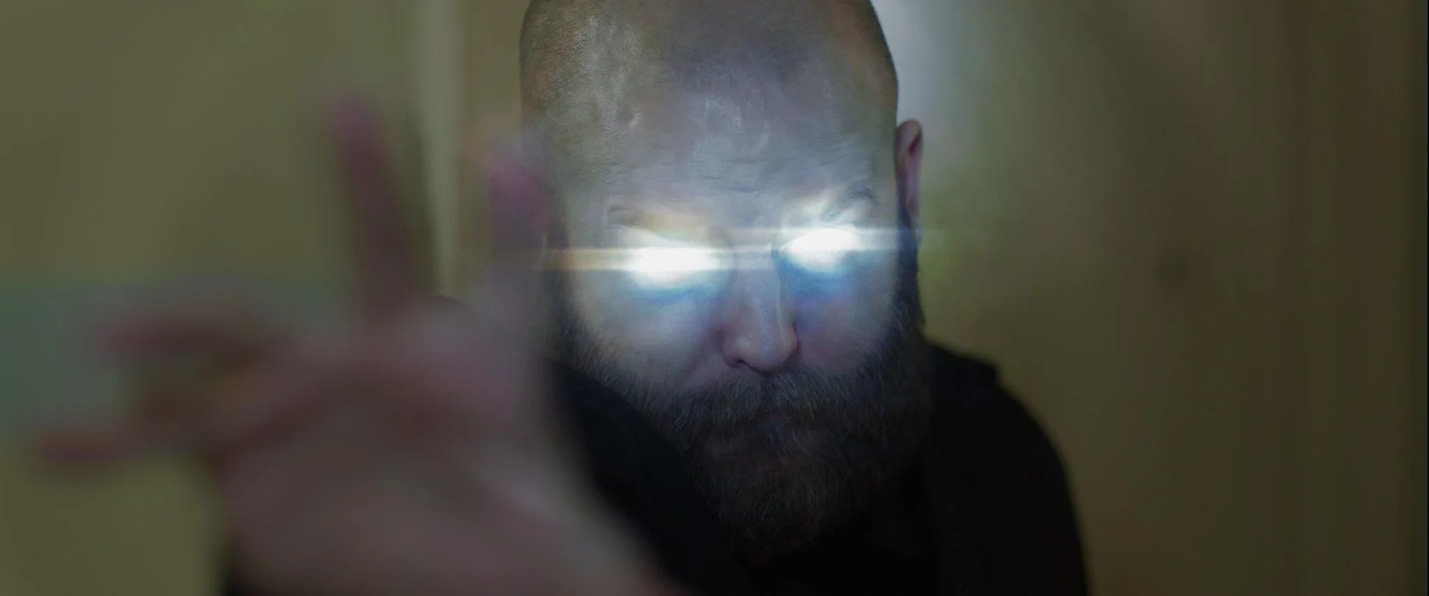 NEON Still 119.jpeg