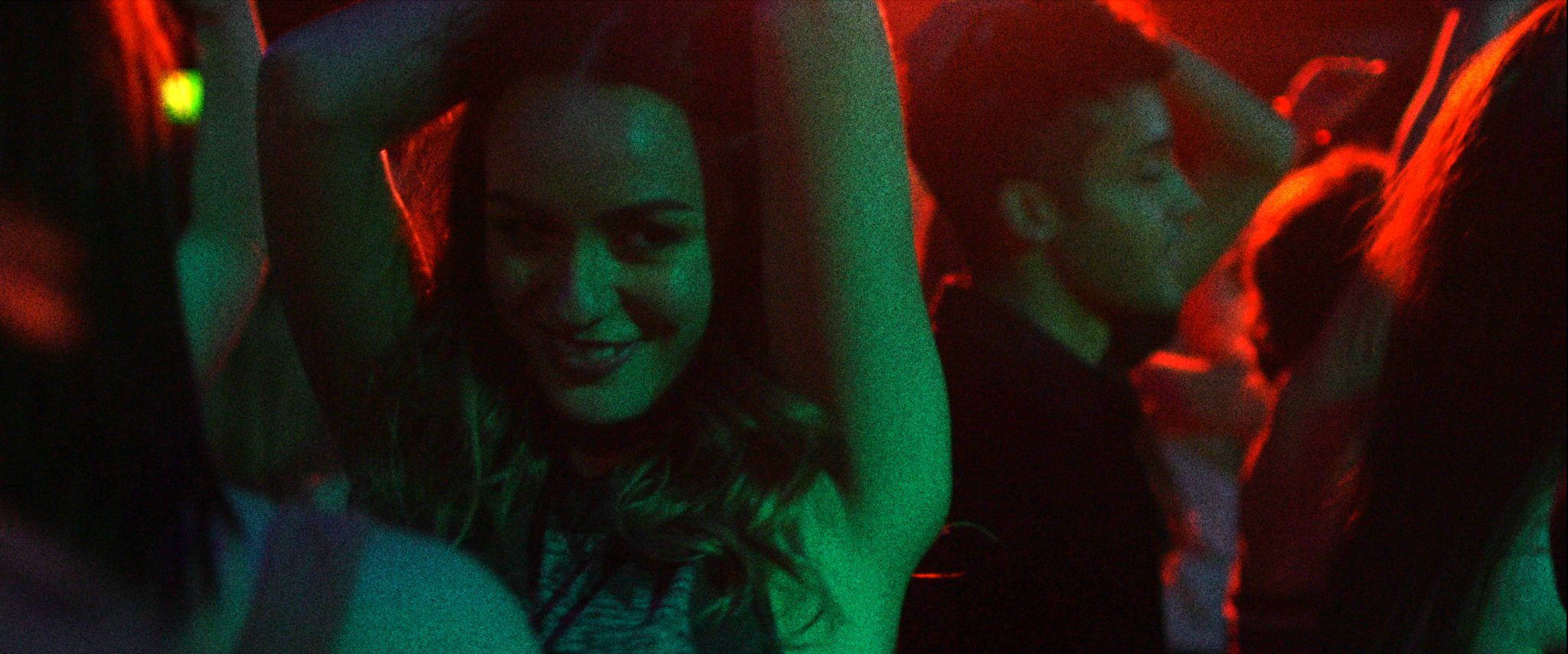 NEON Still 107.jpeg