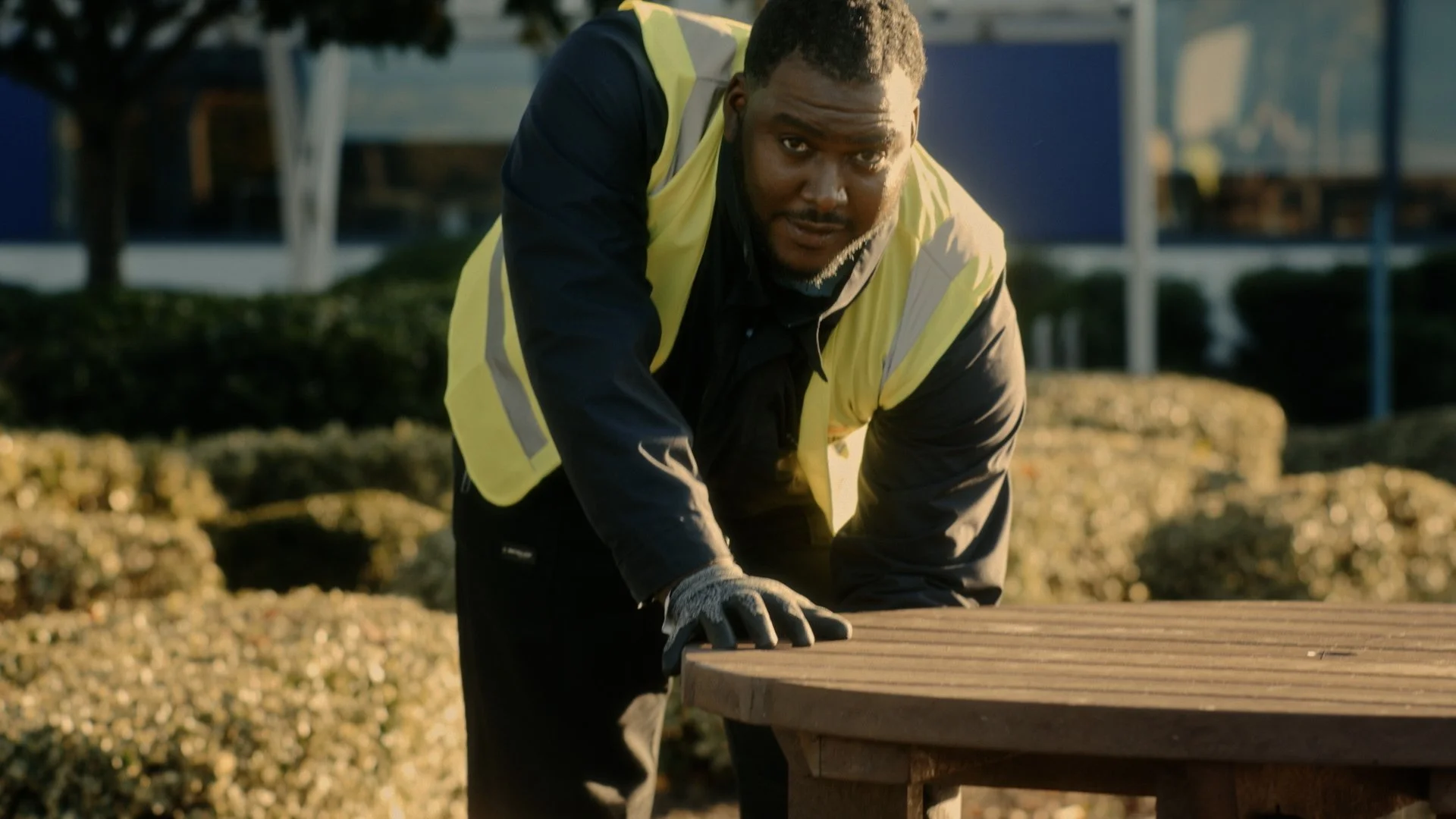 6633P Mitie - Safeguarding - FILM 2 - FINAL MASTER [ProRes 1920x1080].00_01_37_10.Still048.jpg