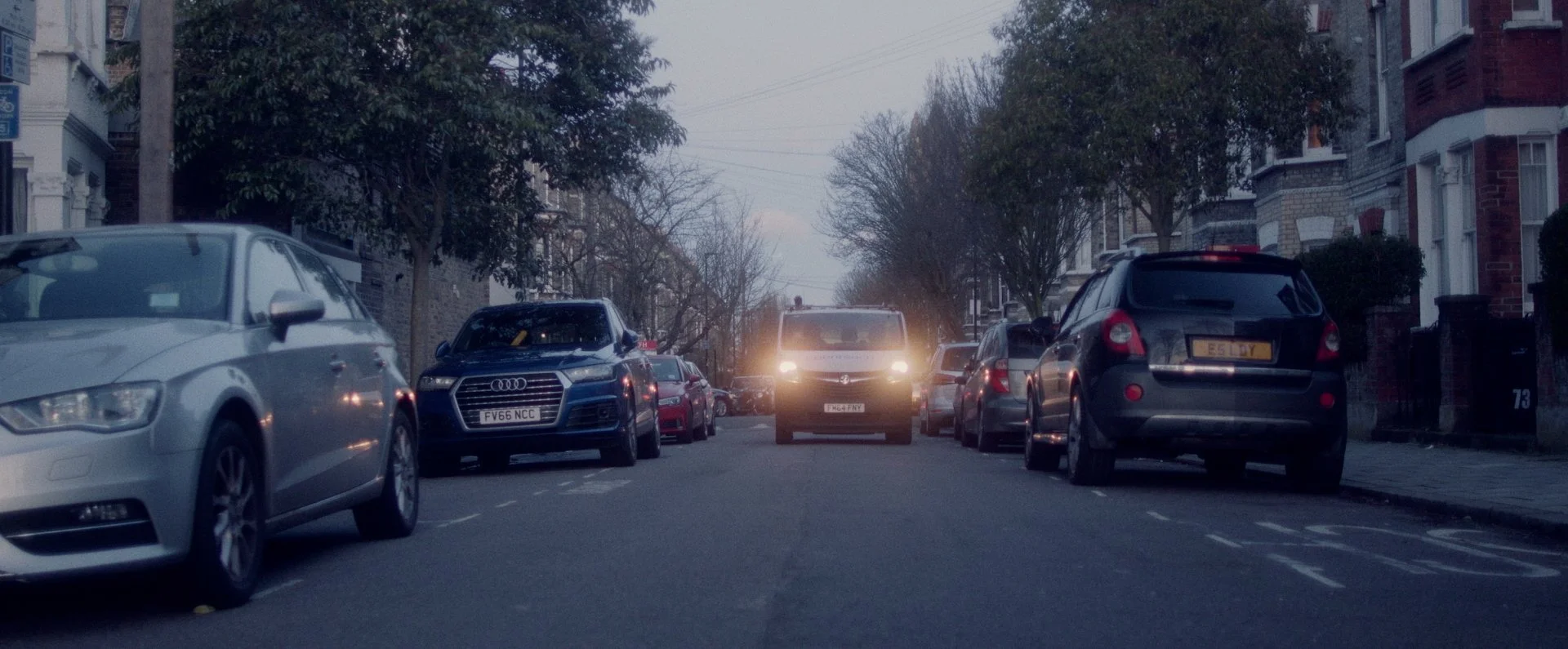 FILM 0 - ON THE STREET Vs.3. GRADED & MIXED AMMENDED.00_03_17_17.Still046.jpg
