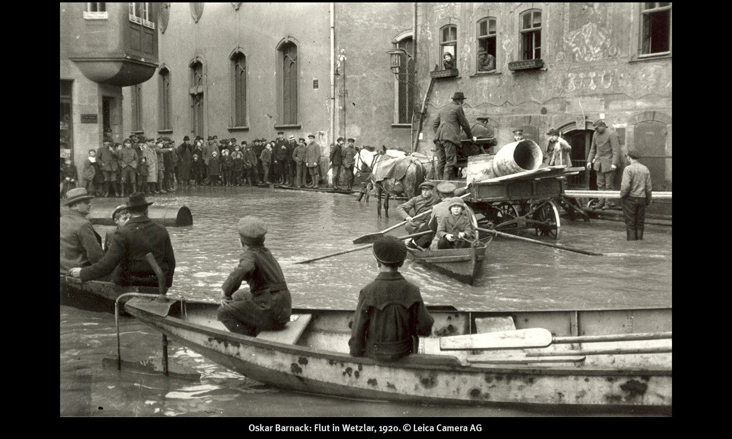 1920_OskarBarnack_Flood_inWetzlar.jpg