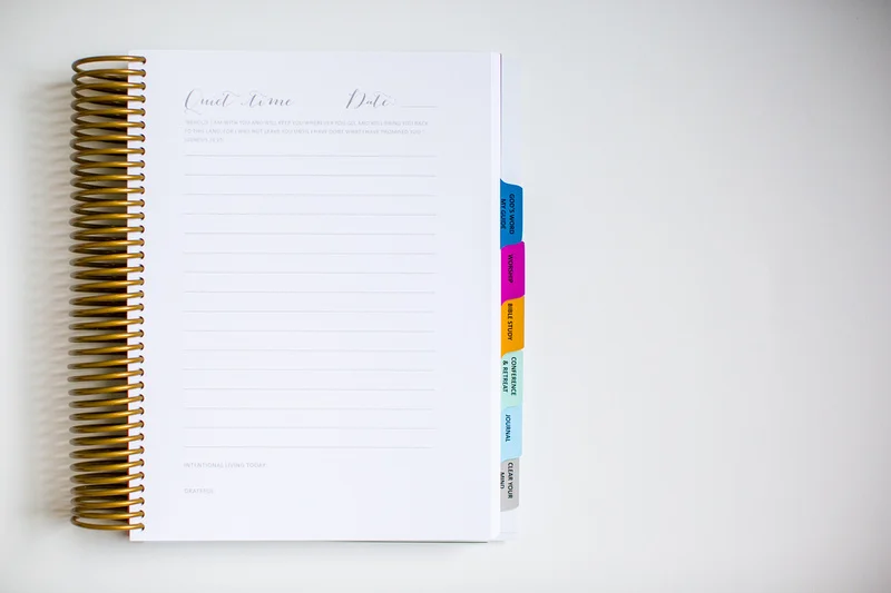 Quiet time section includes a verse for each day, a place to write your intentional living moment and what you are grateful for. A grateful attitude always brings Joy!
