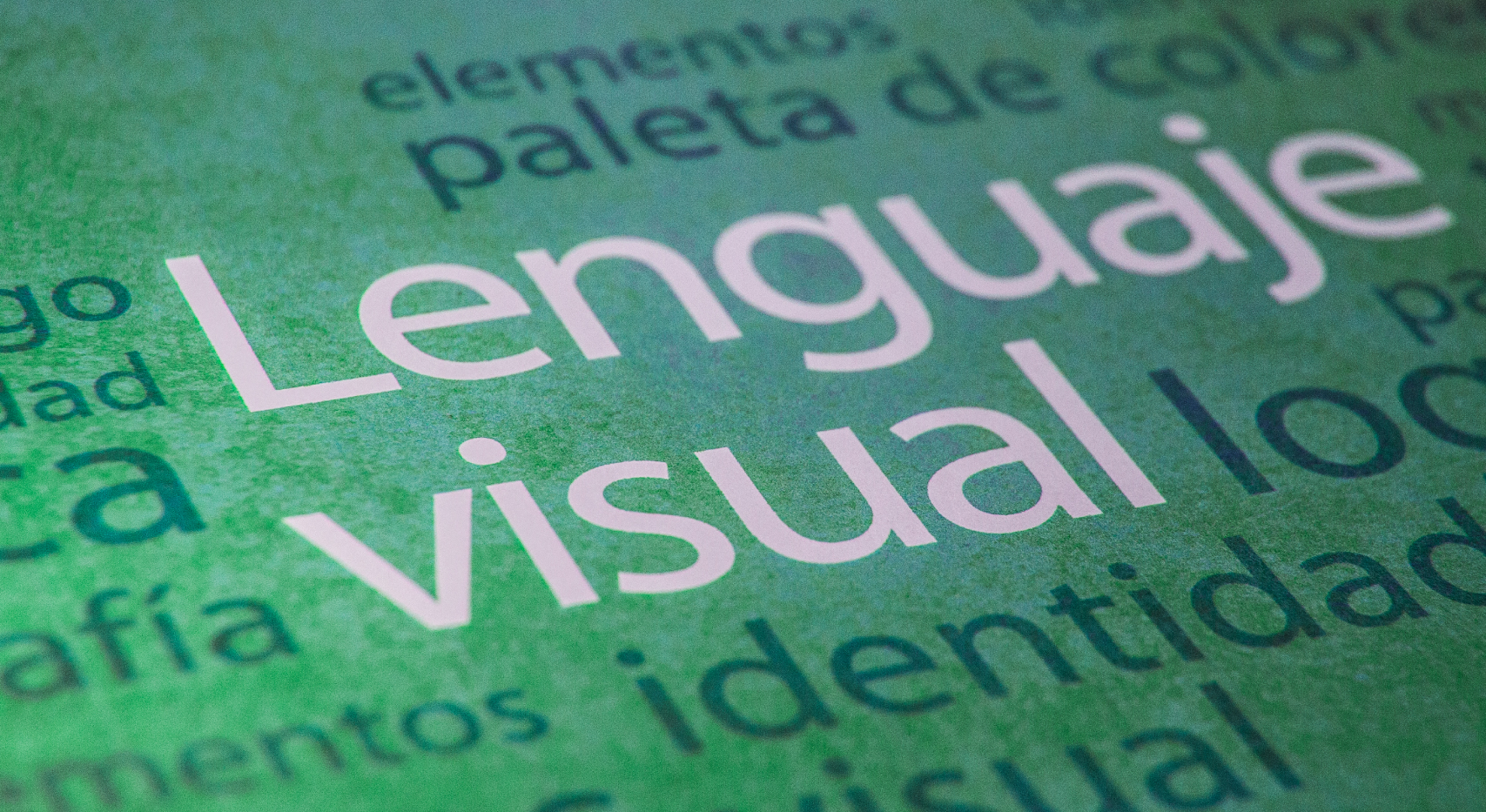 Lenguaje visual: más allá del logo