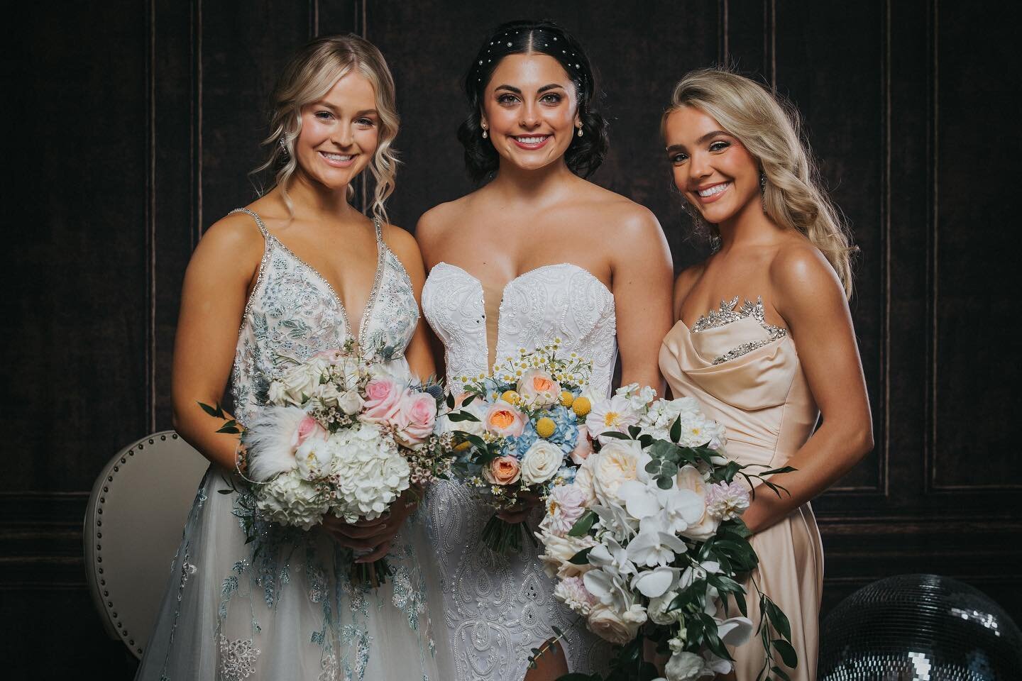 Prom is always the best with the best. 💃🏼🤍 @meghanmartewicz @ella_grahovac @madisongelatka
.
*Prom Pics are up! Link in bio*
#prom2022 #219seniors #patandcassie