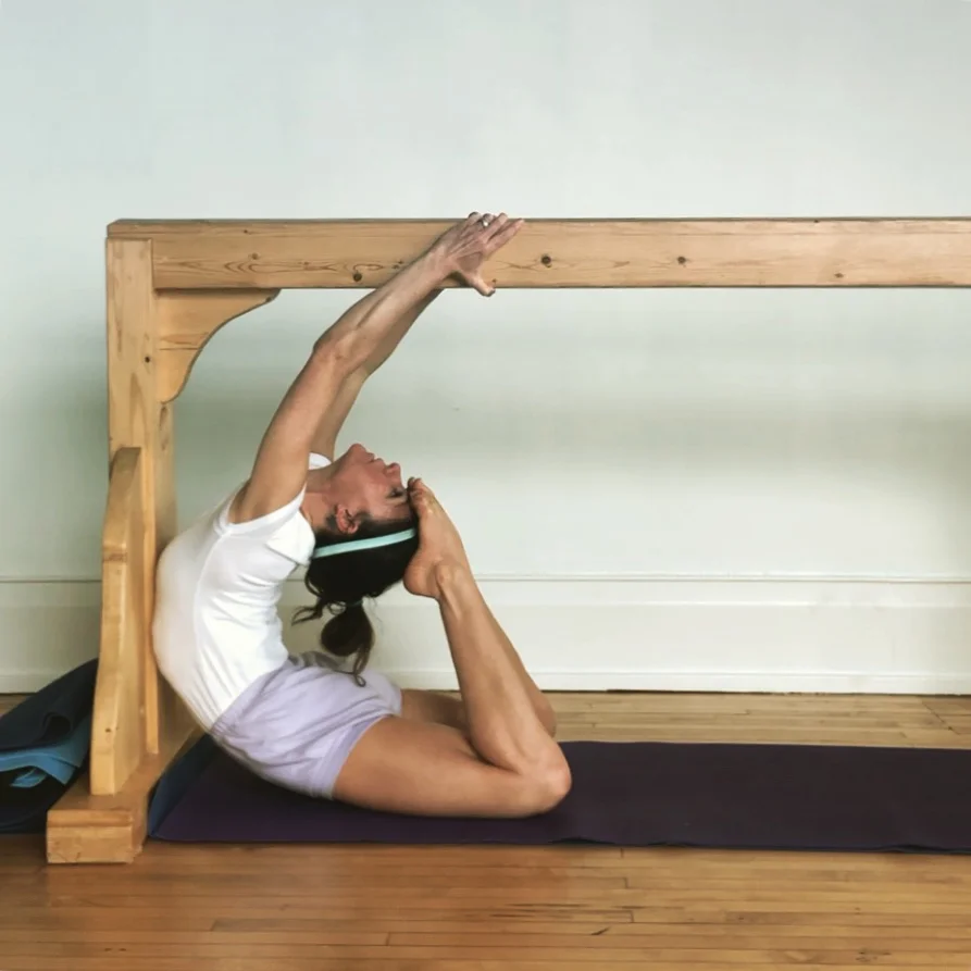 Variation of Rajakapotāsana~~king pigeon pose