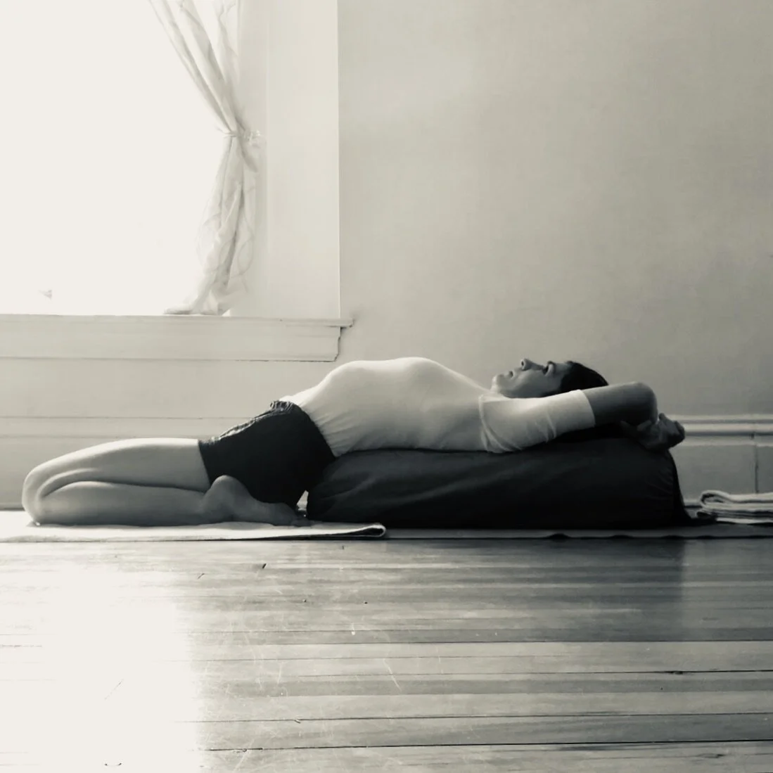 Supta Virasana with support