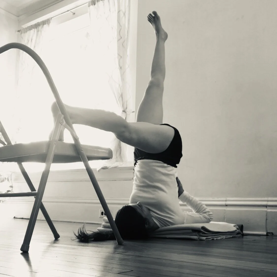 Eka Pada Sarvangasana