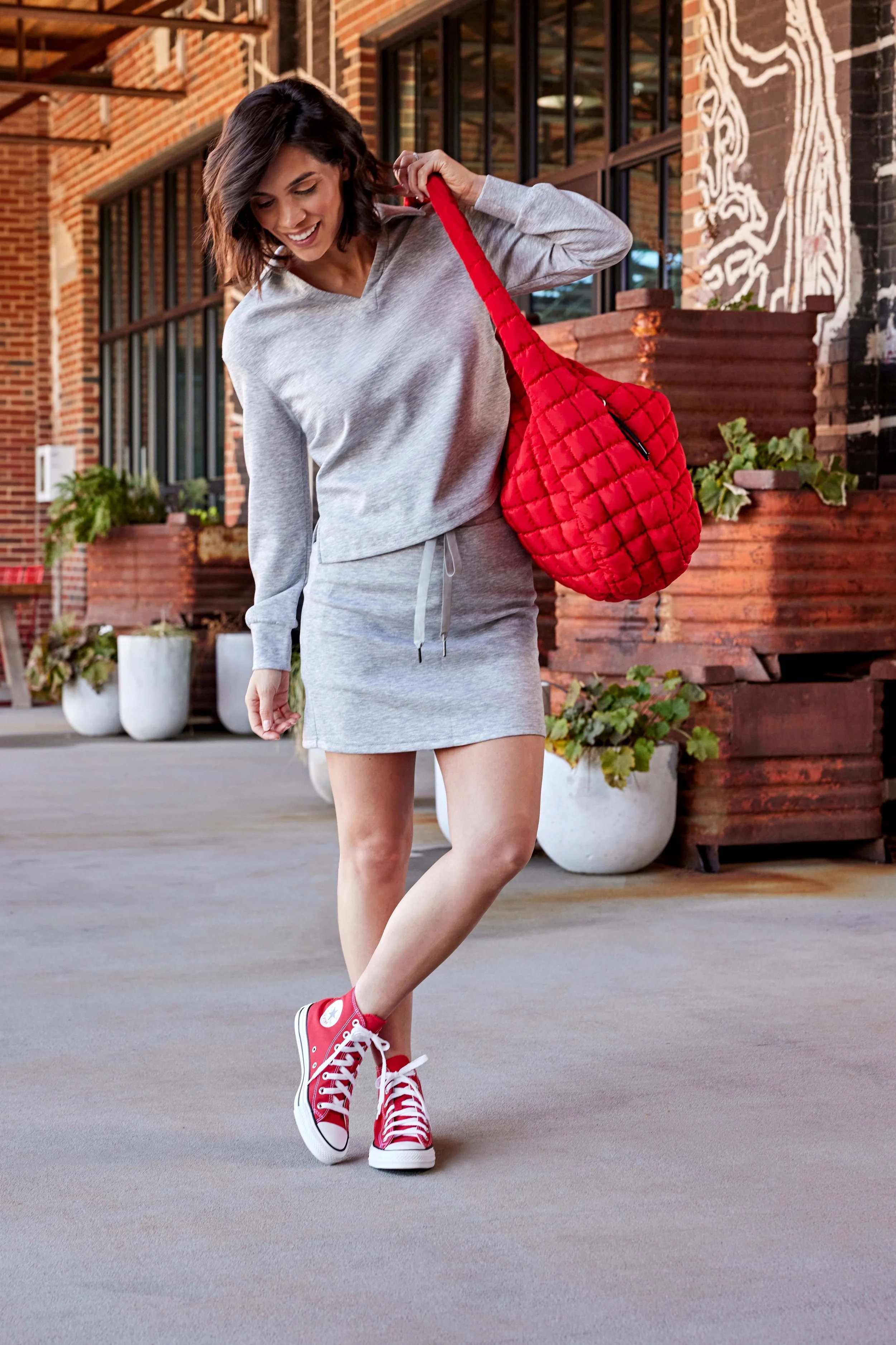 Women’s Converse Athletic Shop_744428_365.jpg