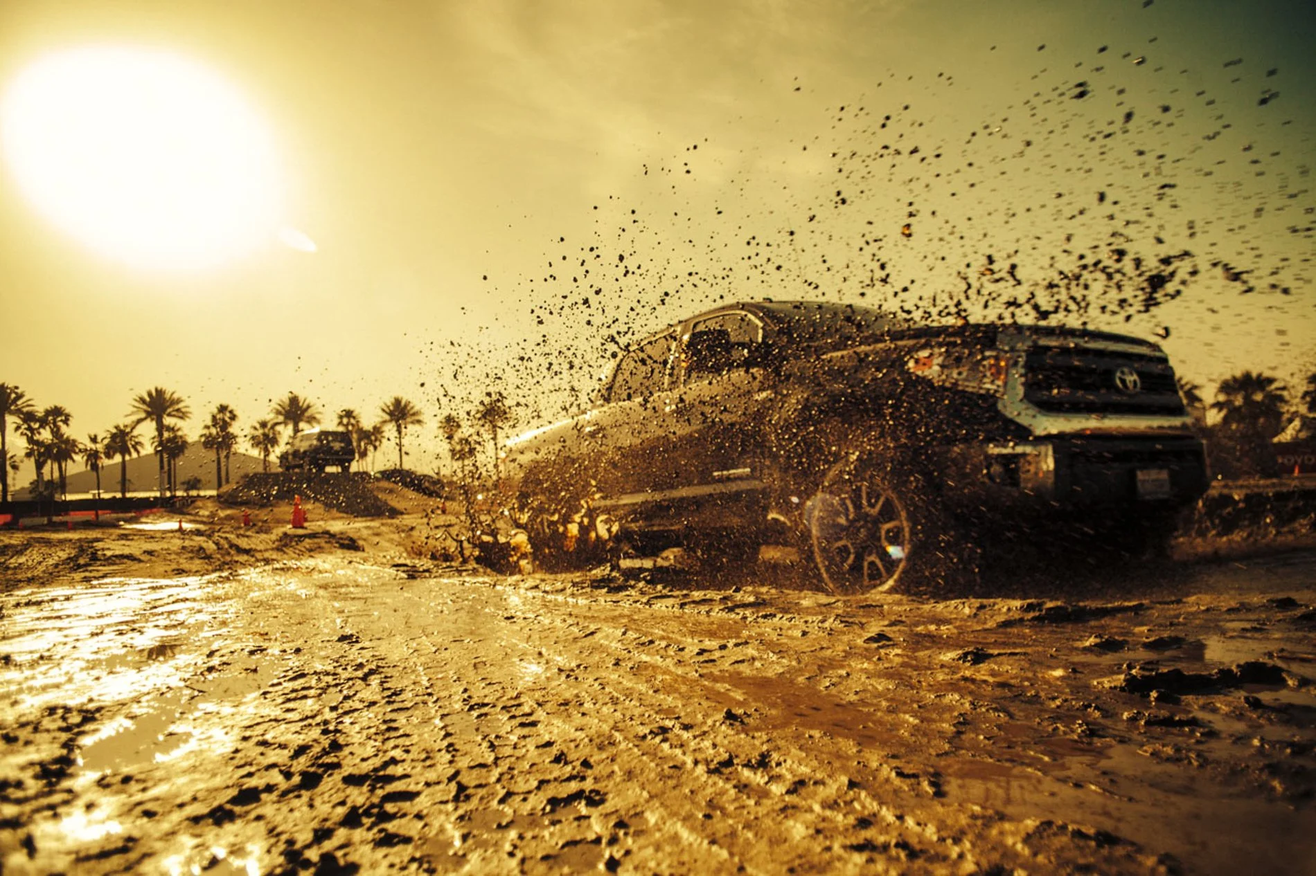 Stagecoach_Track_Stills-21.jpg