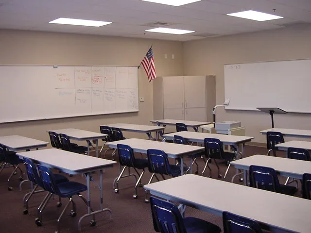 Linfield Classroom 7.webp