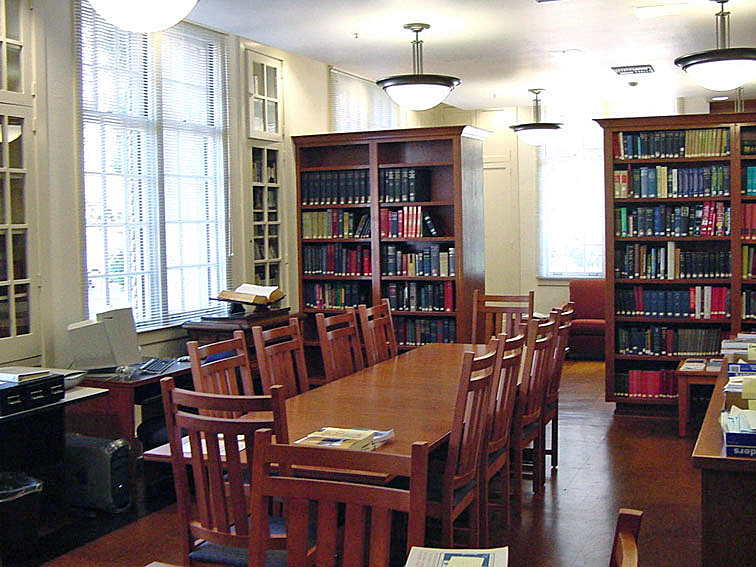 Crooshank Hall Interior1.jpg