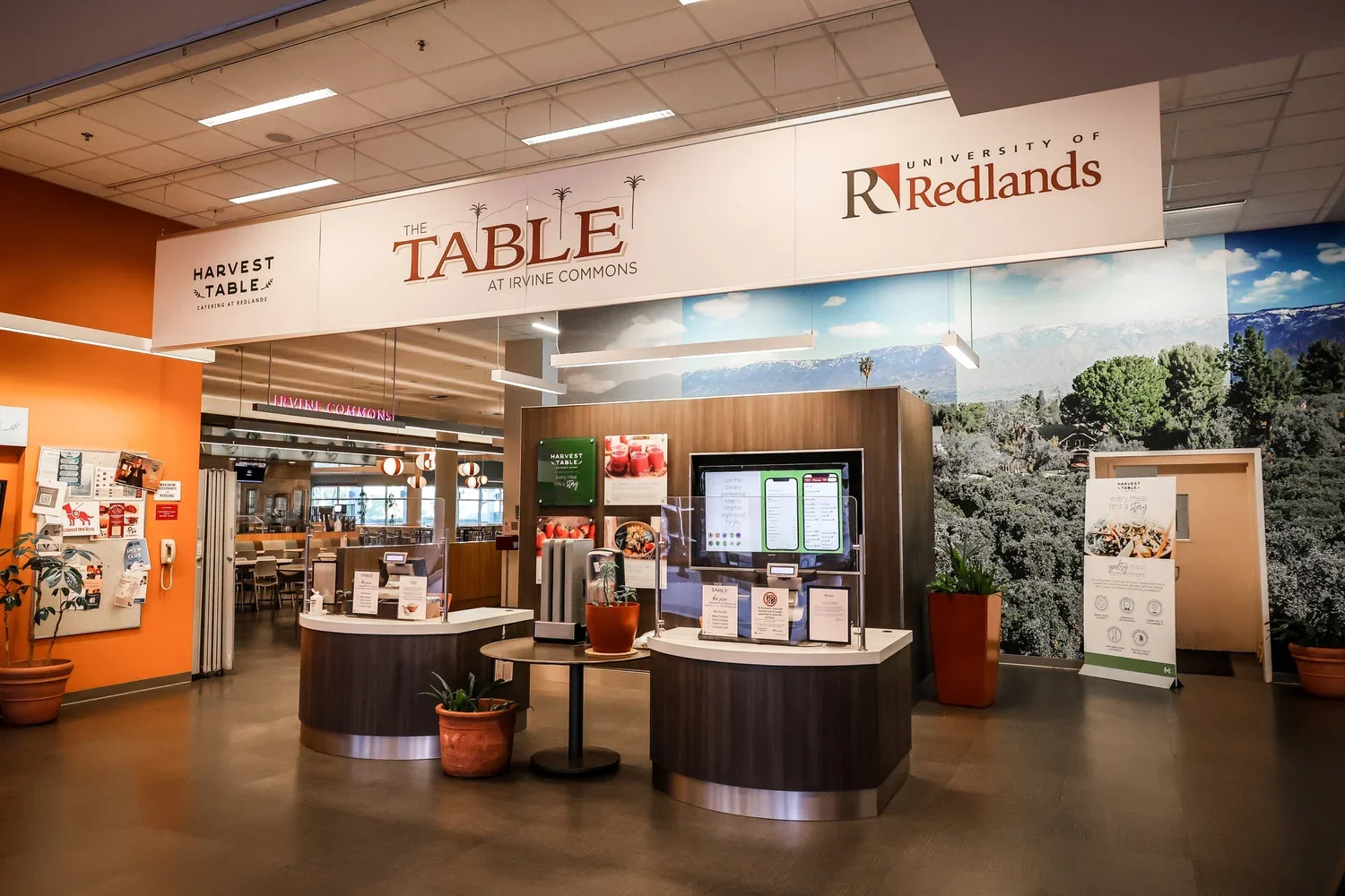 Irvine Commons Plaza 3.webp