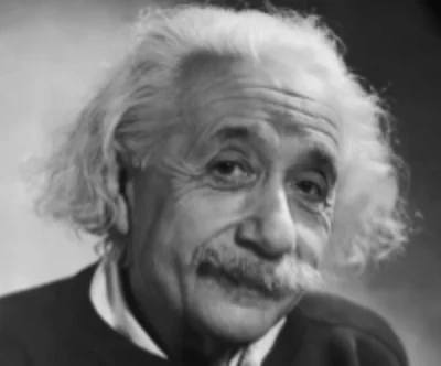  Albert Einstein (1879-1955)