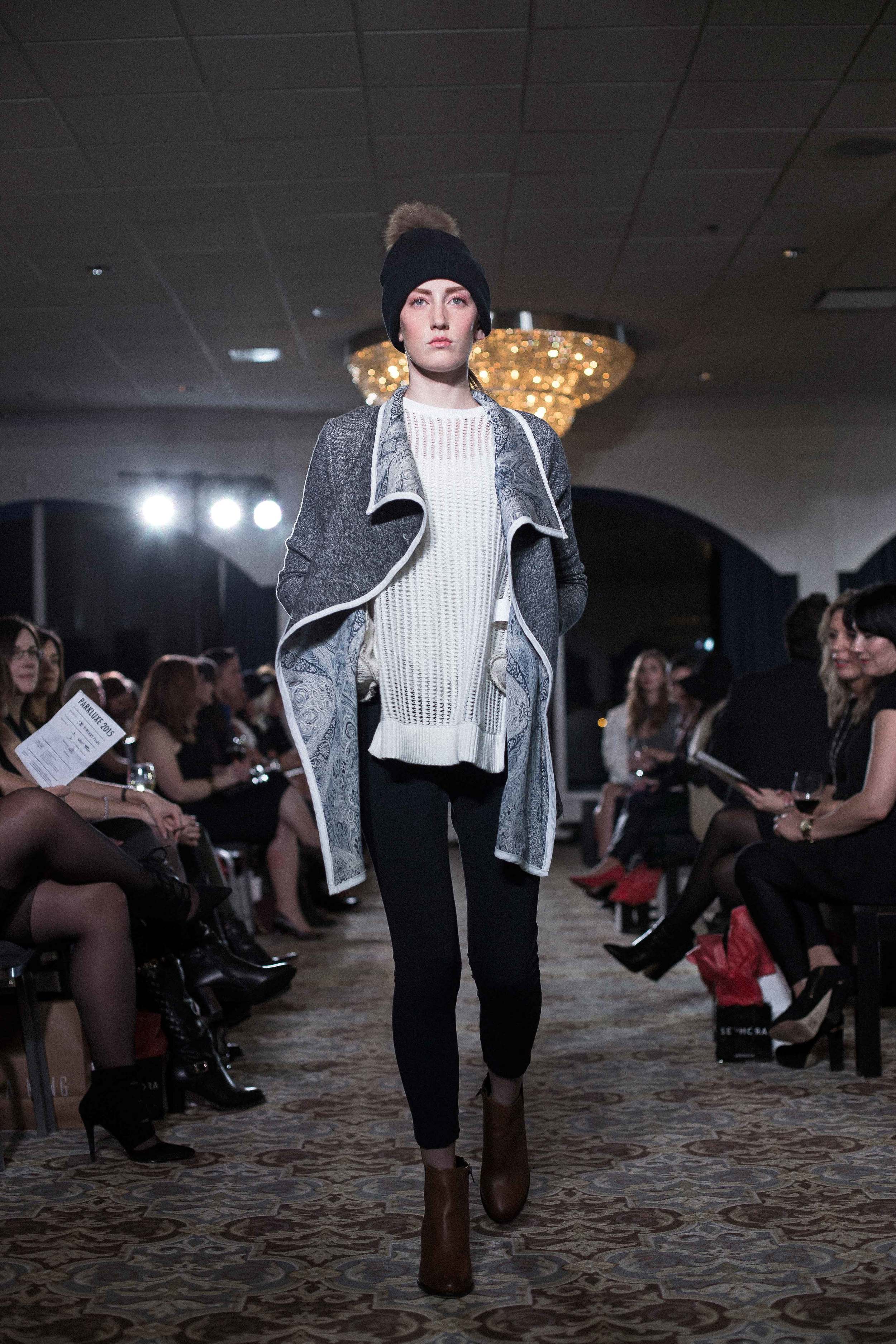 PARKLUXE2015YXE_16.jpg