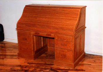 desk7_b.jpg
