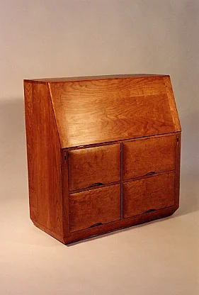 desk14_b.jpg