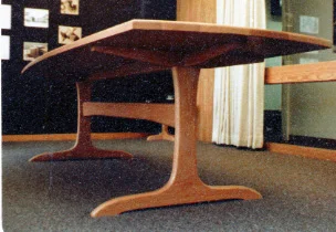 dtable13_b.jpg