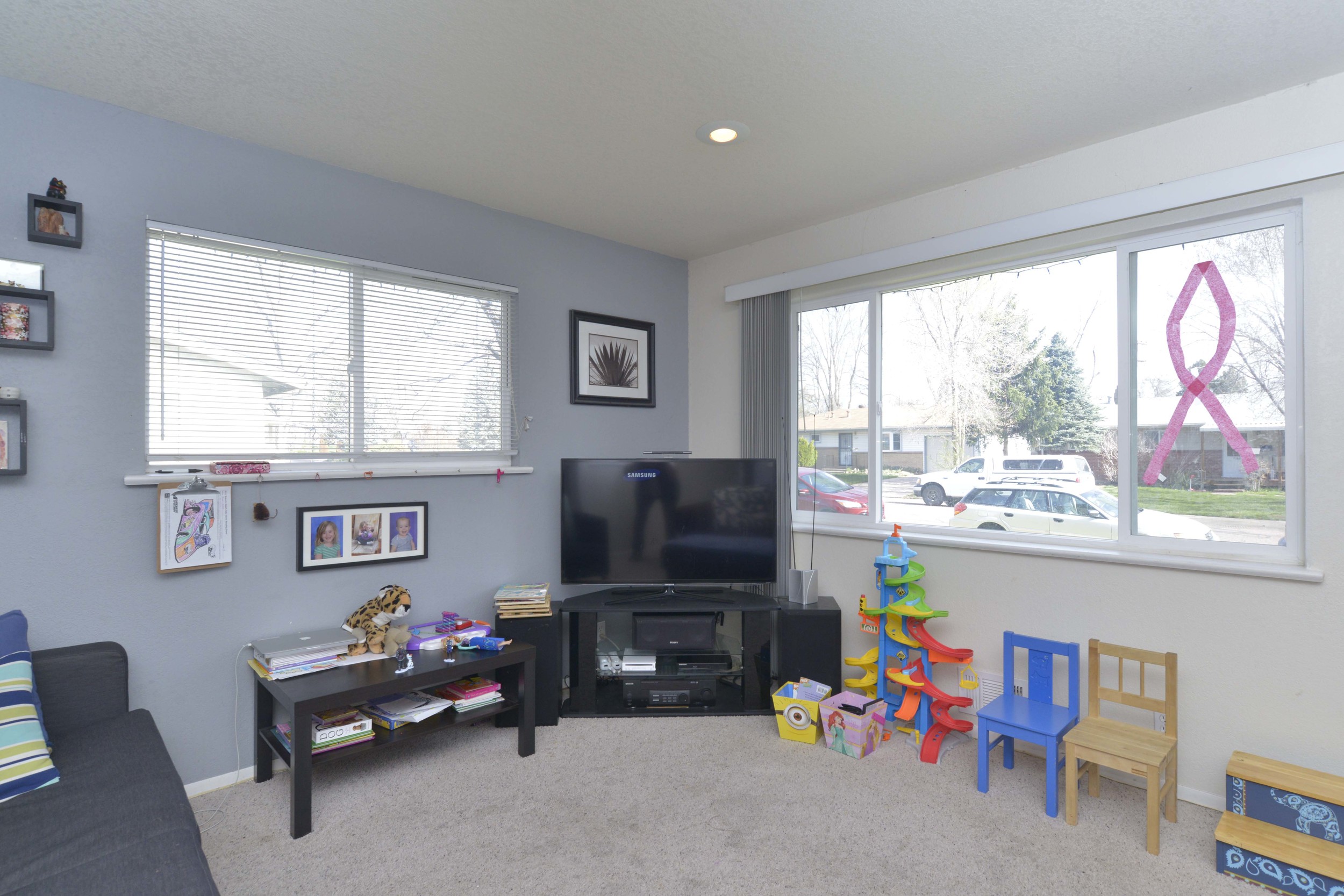 7130_w_calahan_ave_MLS_HID992495_ROOMlivingroom2.jpg