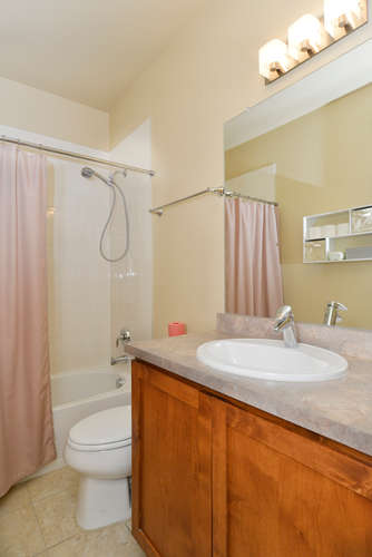 3288 Syracuse Street Denver CO-small-021-3-Bathroom-334x500-72dpi.jpg