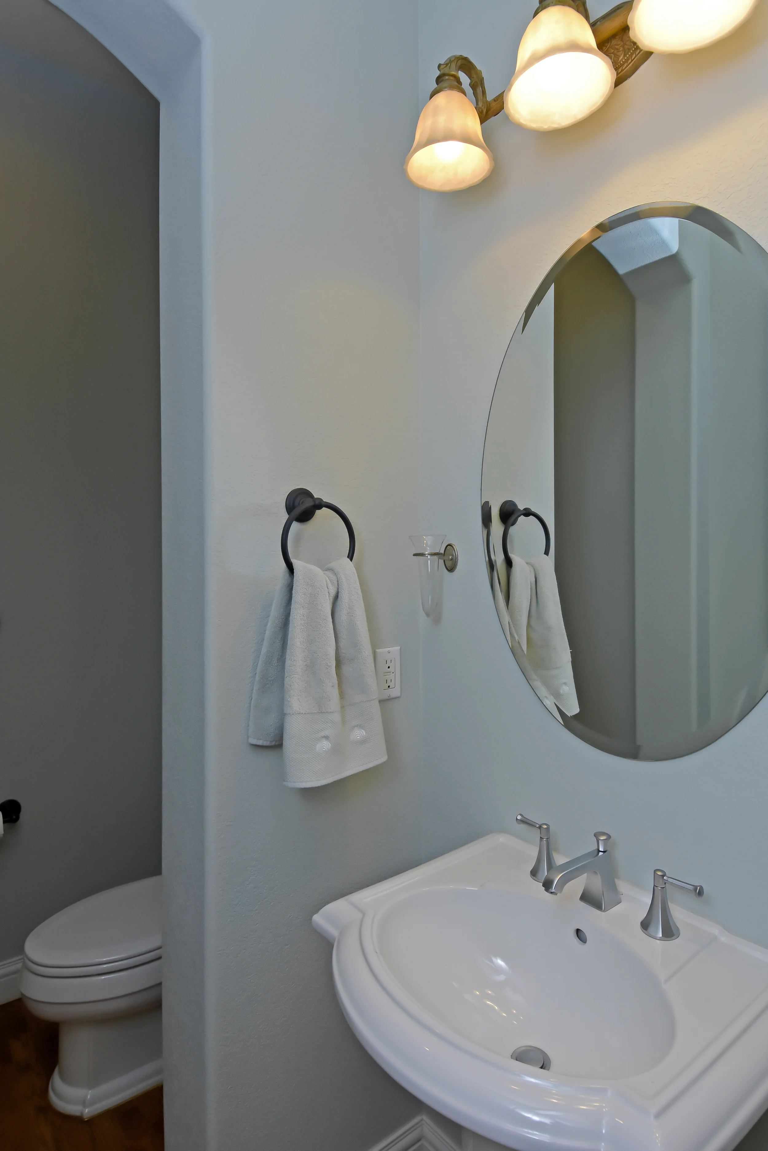 5769 Daniel039s Gate Pl Castle-print-020-16-Powder Room-2803x4200-300dpi.jpg