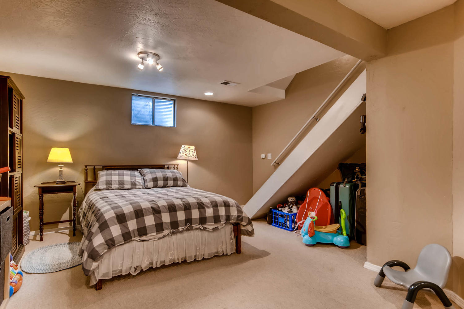 12979 W 20th Ave Golden CO-large-022-21-Lower Level Bedroom-1500x1000-72dpi.jpg