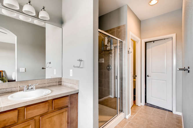 15296 W 66th Dr Unit F Arvada-small-020-14-2nd Floor Master Bathroom-666x444-72dpi.jpg