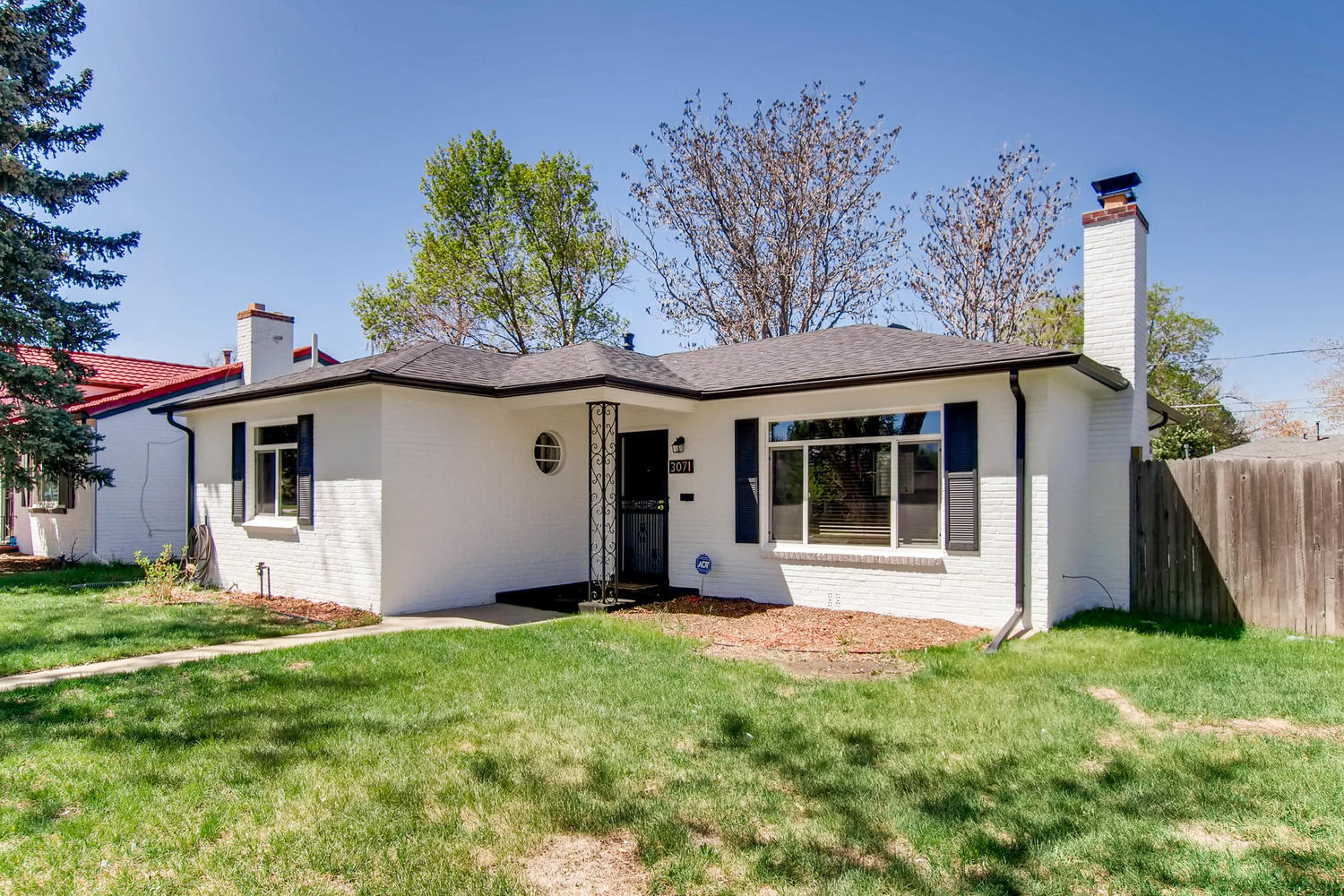 3071 Dexter St Denver CO 80207-large-001-1-Exterior Front-1500x1000-72dpi.jpg